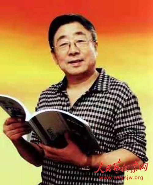 李正伟人物画作品向党百年华诞献礼