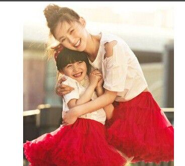 毛林林个人资料照片毛林林的女儿照片毛林林的女儿的图片是一名演员