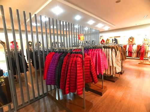 上海服装集团羽绒服特卖会来松江啦万件千款1折起69元起