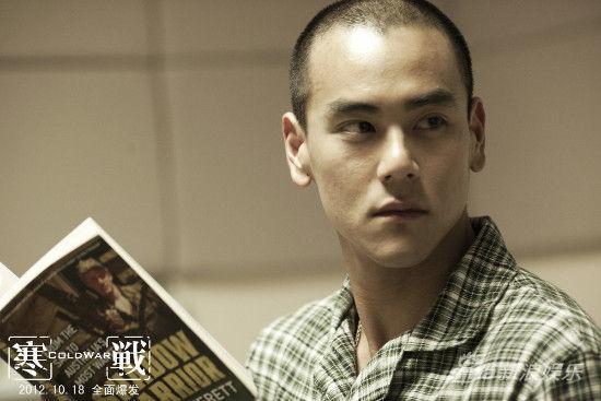 彭于晏亮相《寒战》首映:如有续集我想绑人