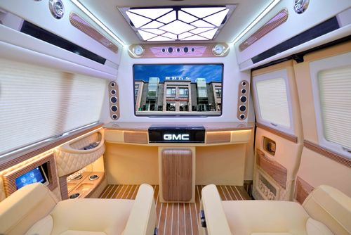 2017款皇家经典gmc豪华房车