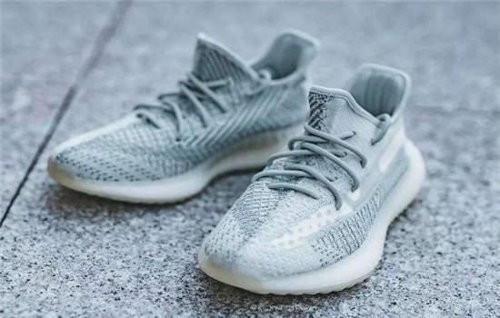 yeezy350鞋带系法