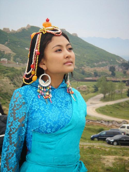 [原创] 西江月·阿鲁阿卓