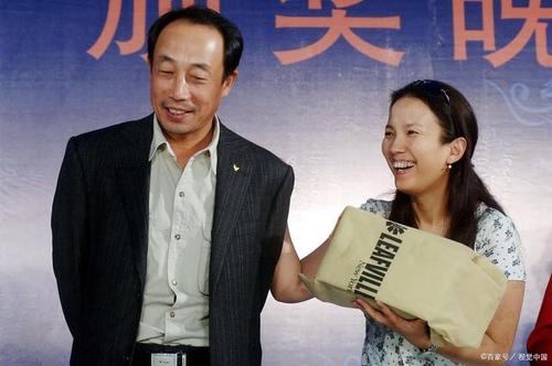 和张丰毅离婚后的吕丽萍,嫁丑男孙海英终获幸福