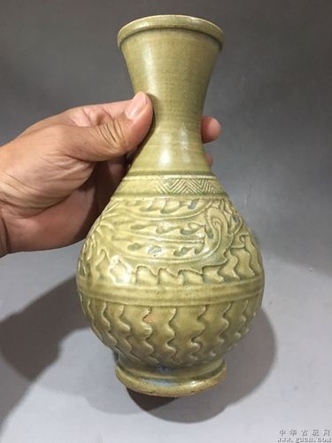 宋代越窑插花瓶