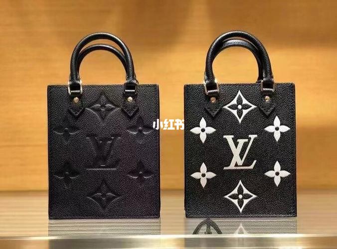 lv mini风琴包2021新款水波纹_迷你_风琴包_路易威登怎么样_包包_百搭
