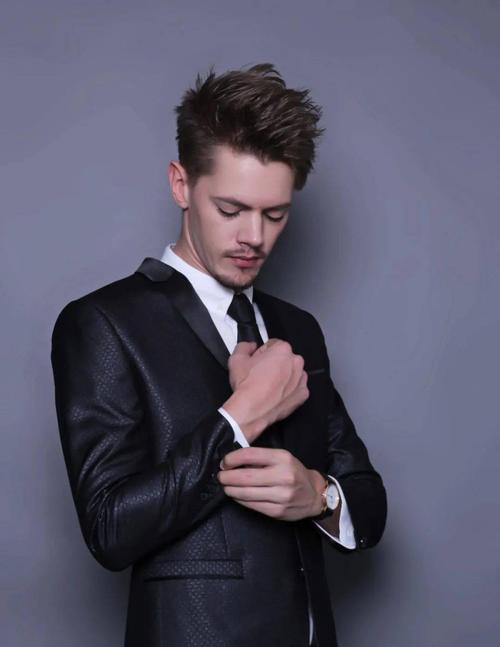 赶紧2020 男生发型推荐!6款"帅哥必剪"发型&男士发型合集(收藏)