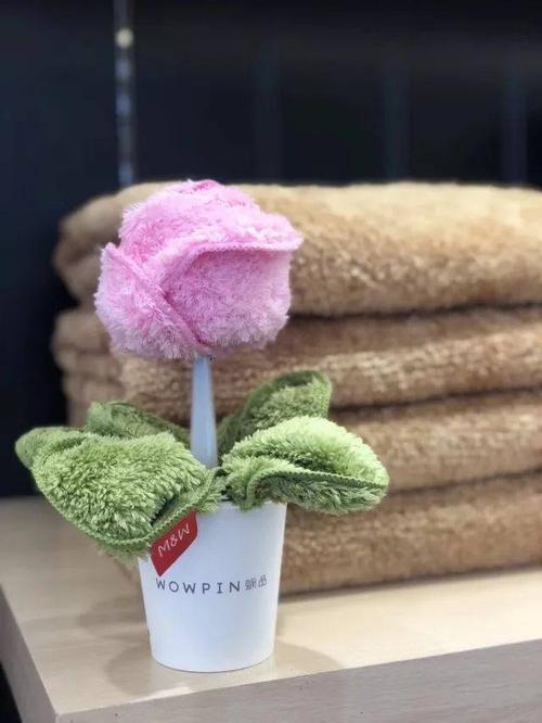 【精致生活】用蜗品毛巾折一朵永不凋谢的玫瑰花