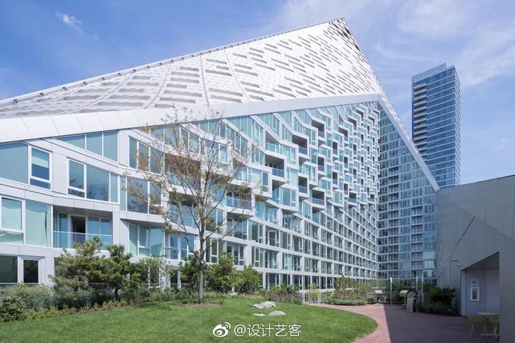 变异的长方体,位于曼哈顿的viΛ 57 west项目,极具冲击力的建筑造型源