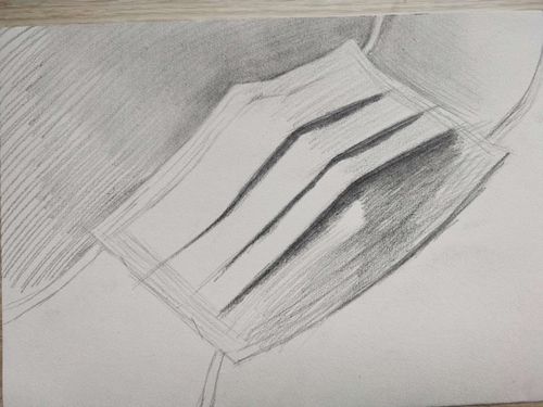 最后是细节的刻画,将口罩四条边的线缝刻画出来,颜色不要太重.