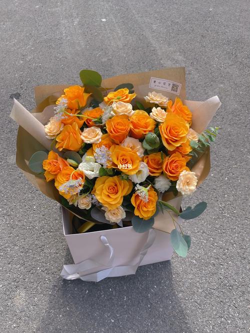 橙色玫瑰花束_玫瑰花束_广州地铁博物馆自由行热门攻略_鲜花_博物馆