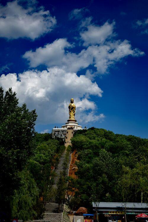 朝阳龙凤山风景区