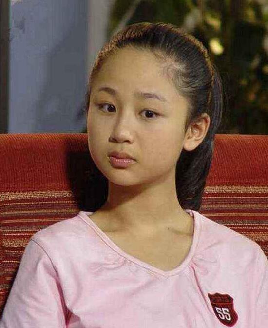 杨紫在《家有儿女》饰演小雪