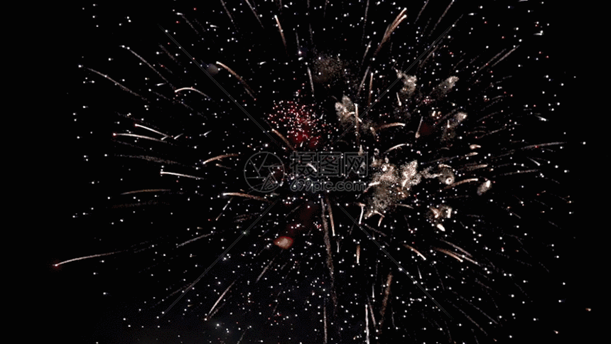 gif动态图片下载,该gif动态图片标题为实拍跨年烟花gif,编号