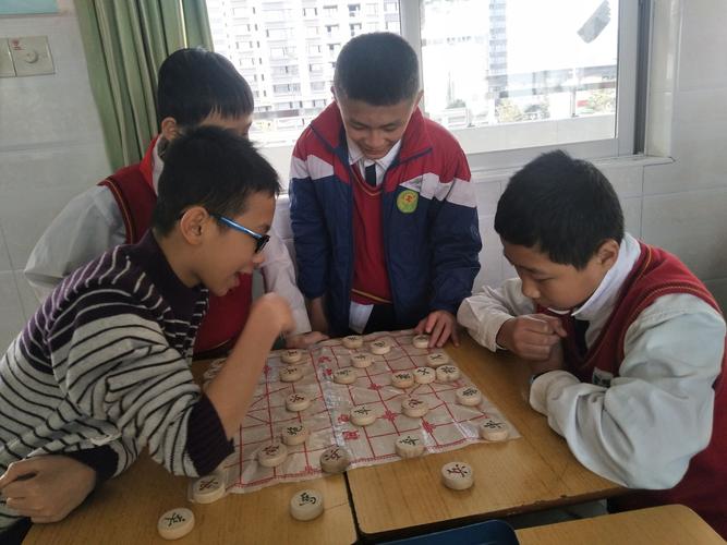 社团活动让学生梦想飞扬一一百色市迎龙小学开展社团活动