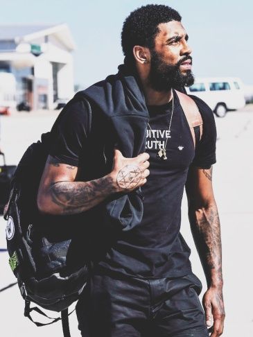 求凯区大佬们一张欧文壁纸