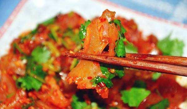 大家好,今天为大家分享一道美食—凉拌牛蹄筋,希望朋友们喜欢并收藏.