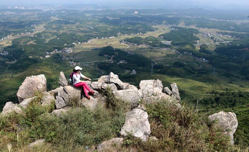穿越衡东鸡公岩