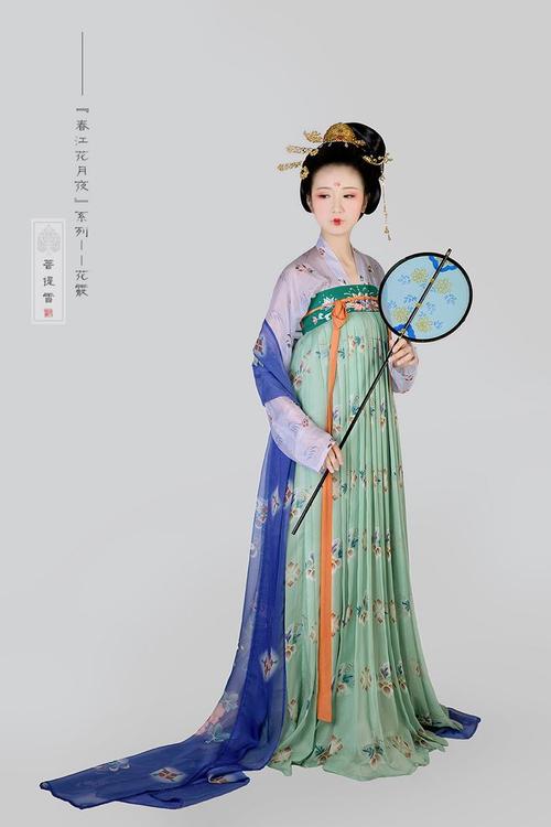 唐朝服装