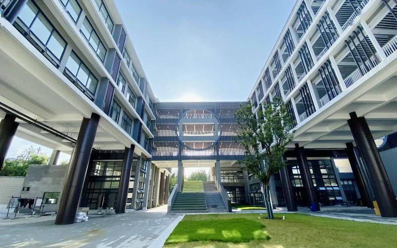 杭州观成教育集团成员学校观成武林中学