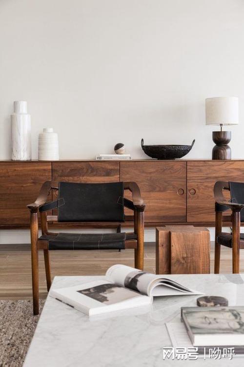 极简主义趋势融合东西的japandi风格