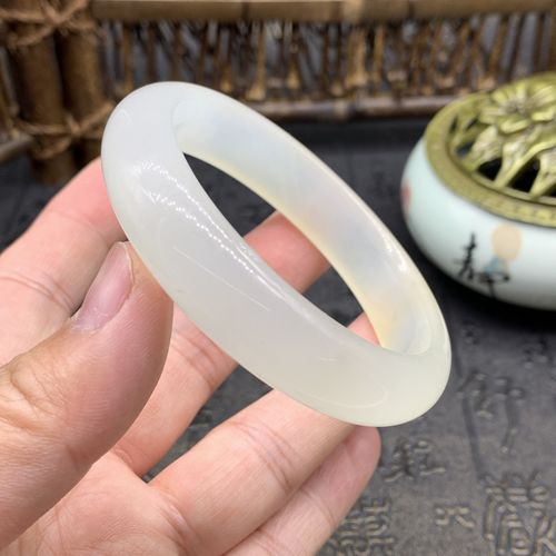 天然玉石手镯 岫玉手镯 岫岩玉精品手镯厂价直销 时尚女手镯包邮