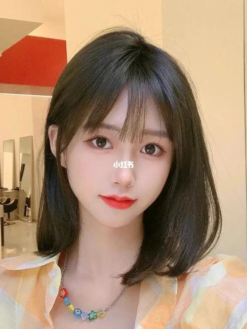 减龄好看 | 可扎可披的少女感锁骨发 爱了_减龄_锁骨发_发色_发型