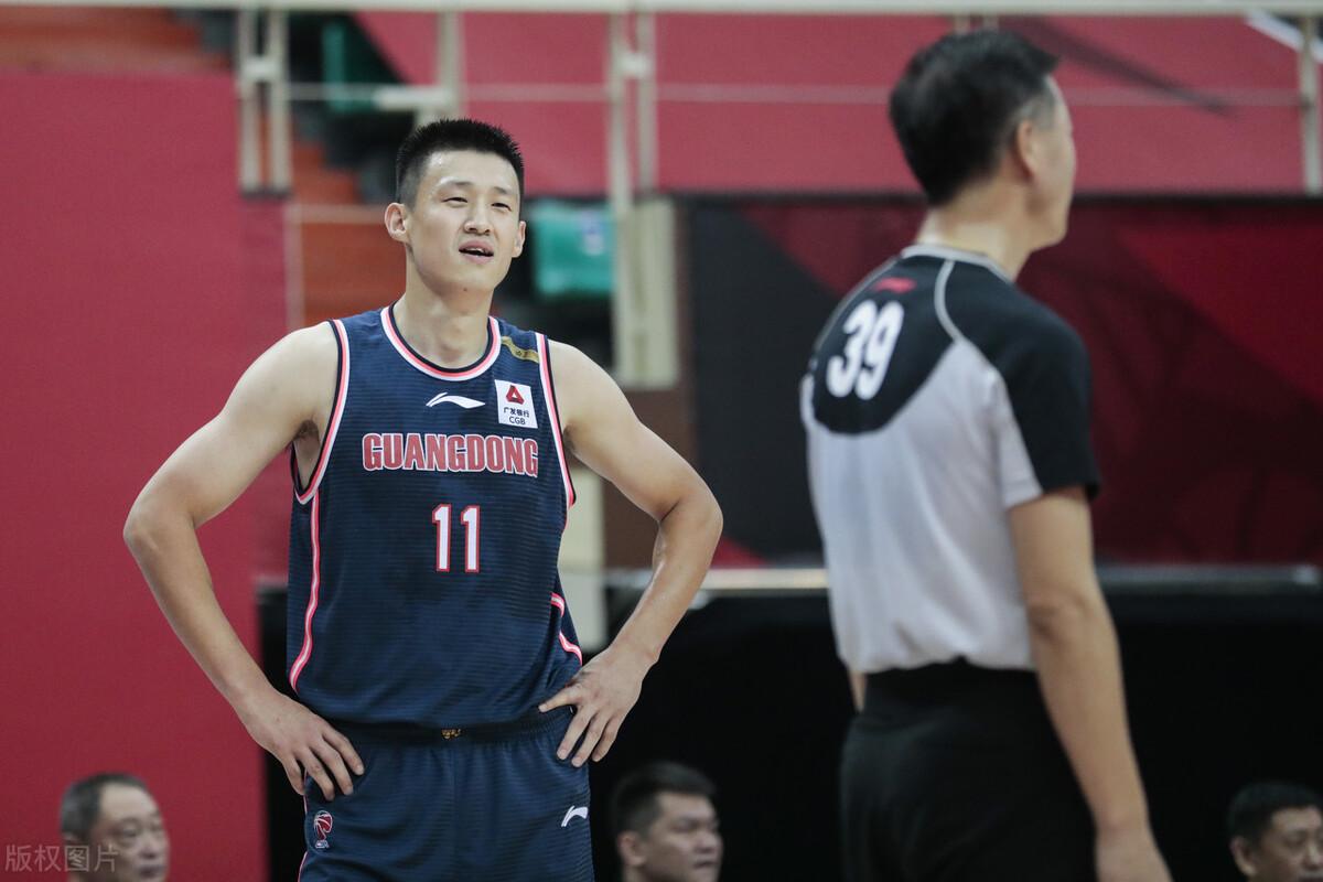 原创严惩周鹏飞升重踩吴前脚踝至90度弯曲刘维伟1举动备受争议