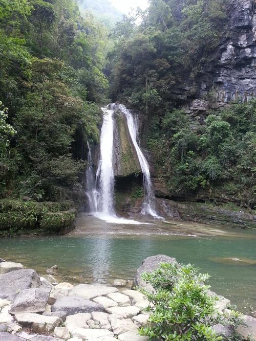 广西壮族自治区柳州市鹿寨县323国道靠近鹿寨明宏生态