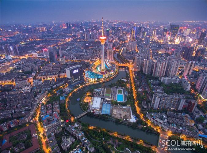 成都:一座灯火阑珊不夜城