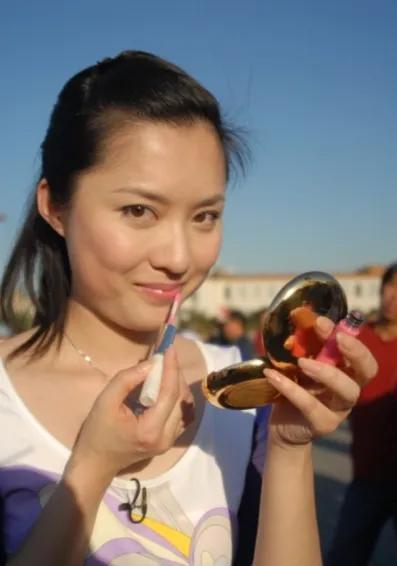 央视主持人紫凝清纯唯美写真集