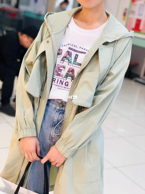 尤西子女装2021新款春装_春装_女装_百搭_夏天去哪玩