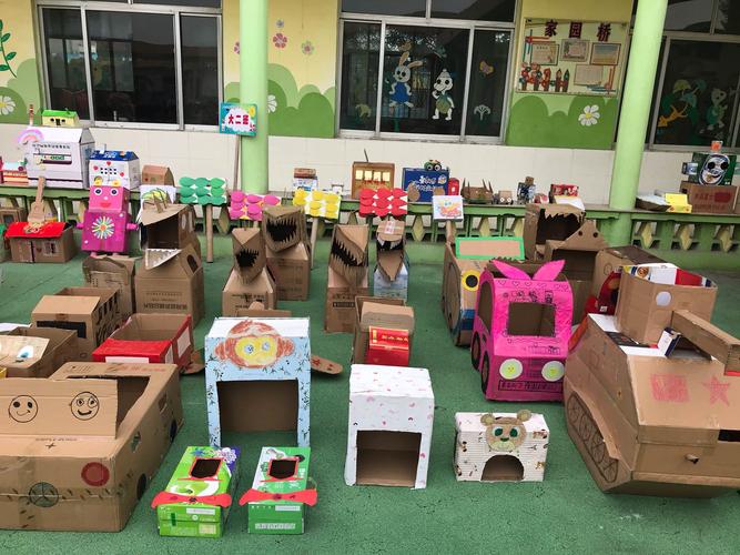 百变纸箱 创意无限——牛泉镇中心幼儿园纸箱手工diy活动