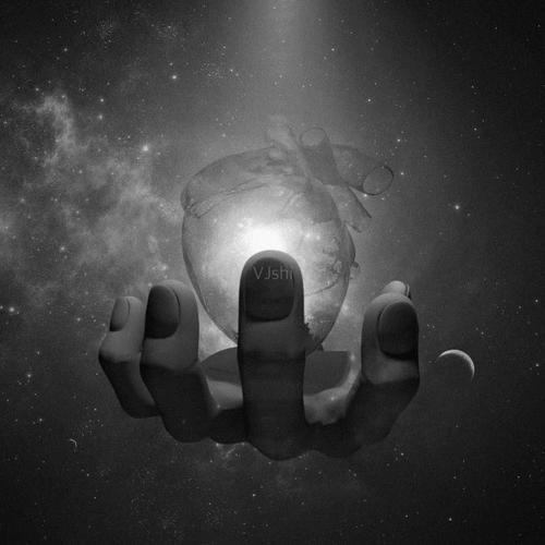 宇宙中手握心脏素材_1080x1080_高清视频素材下载(编号:481068)_酒吧