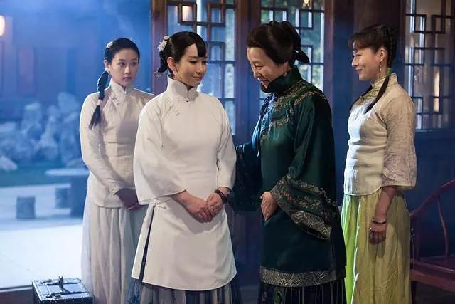 《楼外楼》:一代名店倒映,风雨飘摇的家国时代