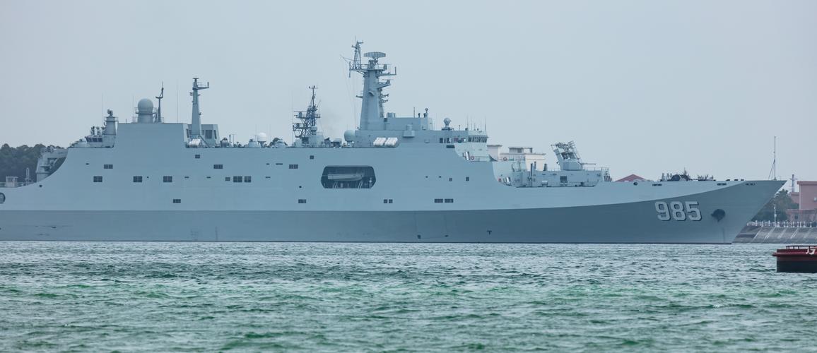 又一艘071船坞运输舰,这就是985祁连山舰