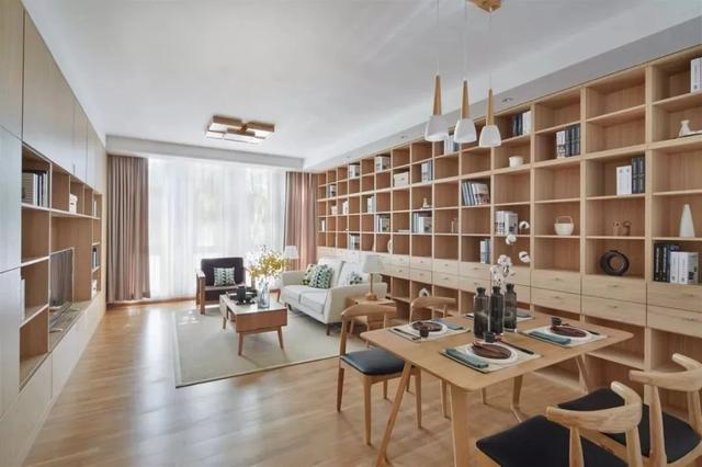 意想不到的神奇效果,96平米的三居室,木质muji风格只花了10万,太值了!