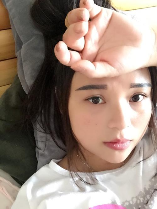 刚纹的眉毛
