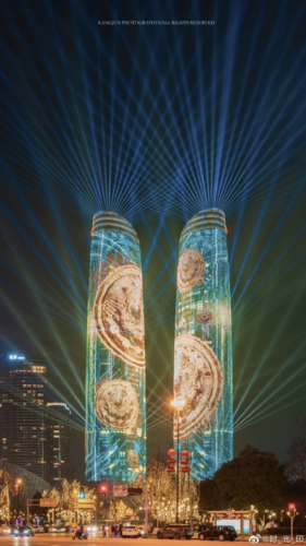 成都,双子塔,一年72变