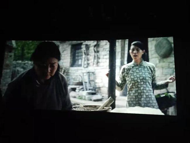 电影城,集体观看了反映沂蒙精神的红色主旋律影片《沂蒙红嫂俺的娘》