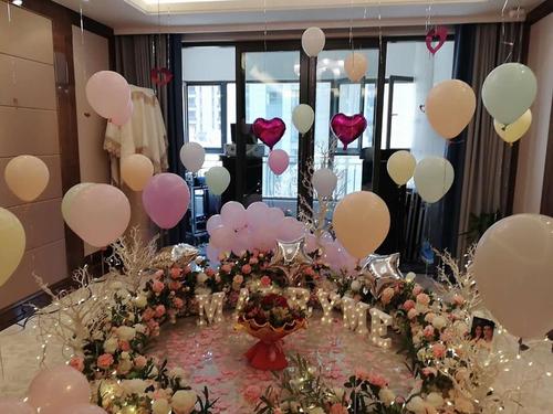 晚上家中浪漫求婚方式在家里怎么求婚比较浪漫