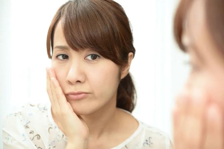 身体好不好,看自己脸色就知道