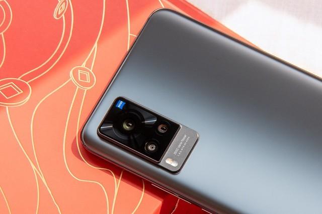 首页 手机 动图小姐姐晒机:vivo x60与x60 .x60 x60 x60