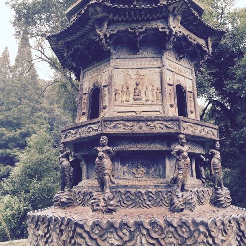 当阳玉泉寺铁塔