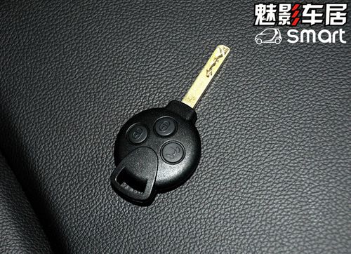 奔驰smart钥匙电池r 精灵 钥匙 cr2016钮扣电池 遥控钥匙