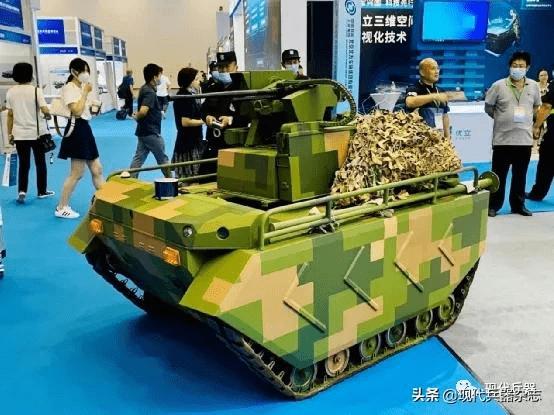 中国最新轻型多用途无人战车——"尖兵"ugv