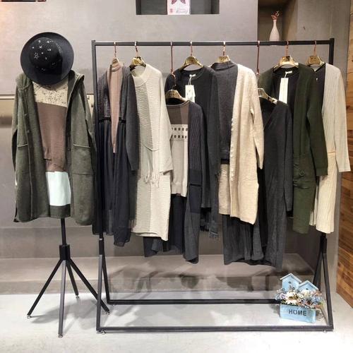 西町村屋女装加盟我想加盟vr时尚女装kacy女装北京店女装牛仔裤33码是