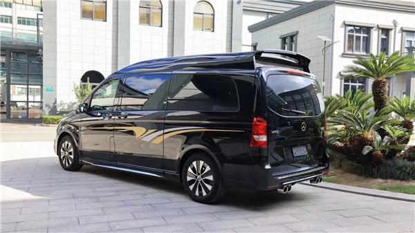 新款奔驰威霆全隔断七座商务车上海伟昊卡莫兹系列定制版
