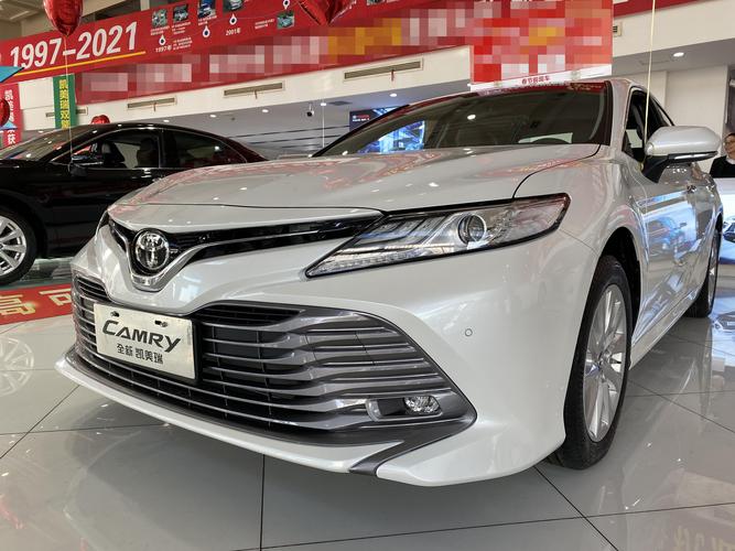 凯美瑞多少钱 2020款凯美瑞报价和图片