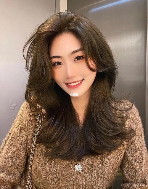 2021流行烫发分享_烫发_m形象沙龙攻略_发型_时尚_发型